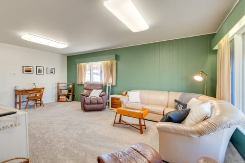 Patio, Grill & Outdoor Dining: Conrad Home! House in Idaho