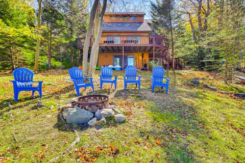 Walk to Beach: Arrowhead Lake Home House in Coolbaugh Township