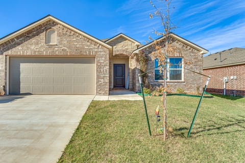 Families w/ Pets Welcome! Home 22 Mi to Dtwn OKC House in Oklahoma City