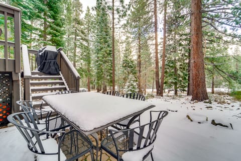 Shuttle to Slopes: Northstar Gem w/ Hot Tub Access House in Northstar Drive