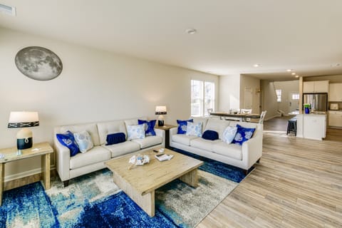 5 Mi to Bethany Beach: Home w/ Pool + Gym Access! House in Sussex County