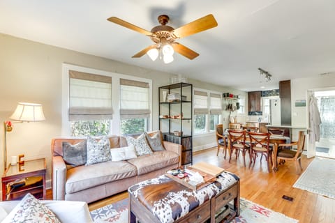 4 Mi to Dtwn: Tranquil Retreat in Austin! Apartment in Zilker