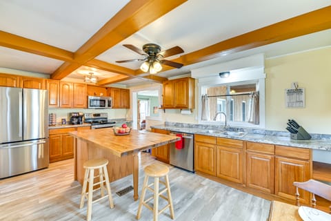 'The Olde Westerlo Village House' - Winter Retreat House in Capital District, NY, USA