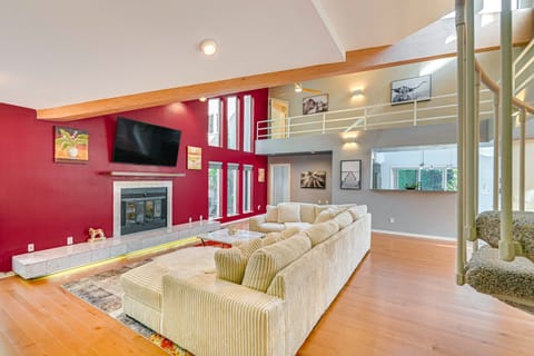 7 Mi to Skiing: Lake George Home w/ Large Patio House in Queensbury