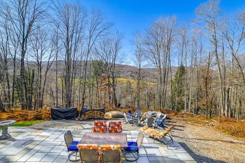 Mountain Views & Brook Access: Home in Arkville! House in Capital District, NY, USA