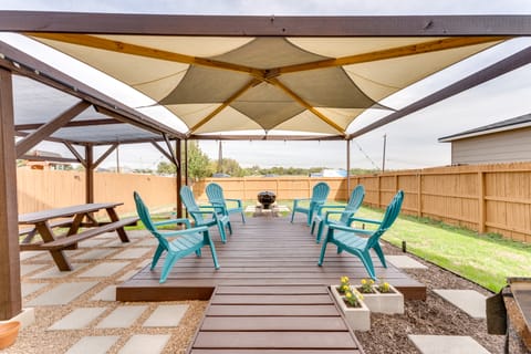 Near Hiking Trails: Home w/ Deck in San Antonio! House in San Antonio