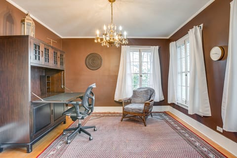 Spacious Home w/ Fenced Yard: 6 Mi to Dtwn Denver! House in Englewood