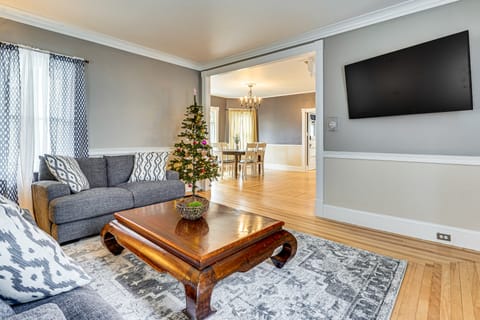 Ski, Hike & Fish: Modern Rutland Home House in Rutland