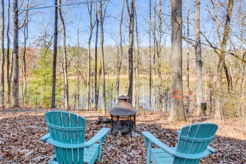 Lakefront Gem w/ Games in Westminster! House in Lake Hartwell
