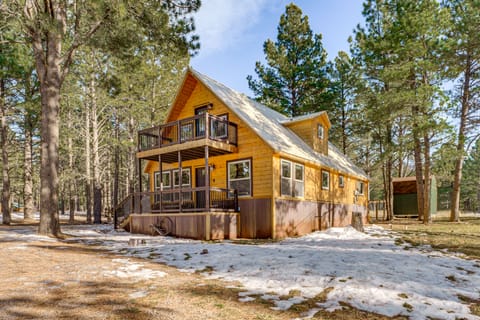 Hot Tub + Fireplace: Cozy Angel Fire A-Frame Cabin House in Angel Fire