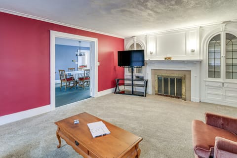 1 Block to Downtown Adrian: Spacious Home! House in Ohio