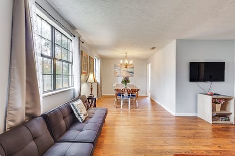 Steps to Beach: Carrabelle Family Home w/ Patio! House in Florida