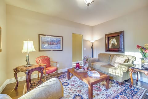 Lakefront Home w/ Furnished Deck in Grove! House in Grove