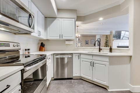 Close to Beaver Creek & Vail: Cozy Edwards Condo! Apartment in Edwards