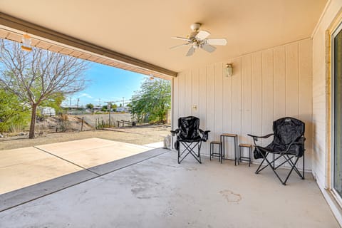 8 Mi to State Farm Stadium: Home in Youngtown House in Youngtown