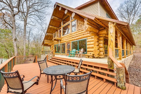 Fish, Boat & Hike: Pet-Friendly Cabin in Arkansas House in Pike County