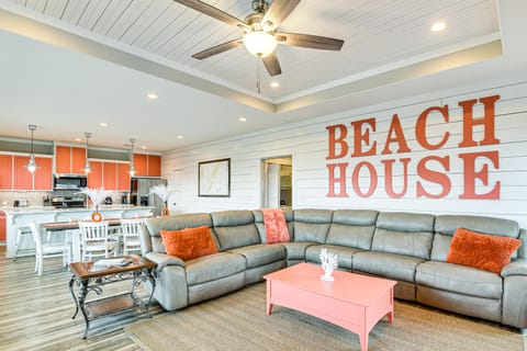 'The Beach House' Bolivar Peninsula Family Getaway House in Bolivar Peninsula