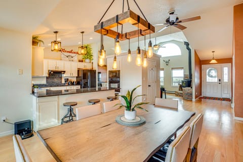 Luxe Mesa View Home on 35 Acres w/ Wraparound Deck House in Colorado