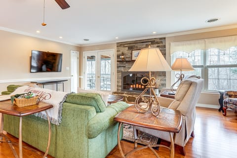 Hike, Bike, Golf! Massanutten Resort Family Escape House in Massanutten