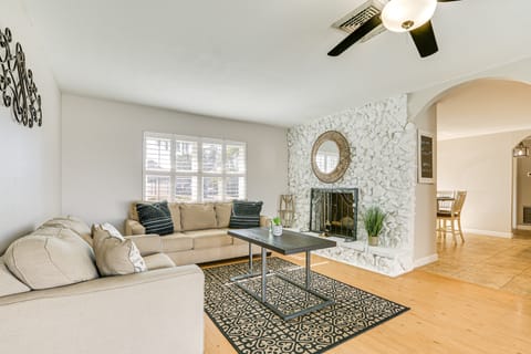 4 Mi to Lakes Park: Family Home in Fort Myers! House in Fort Myers