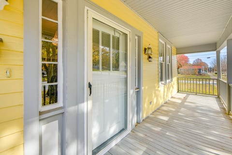 Walk to Riverfront Park: Updated Home in Columbus! House in Phenix City