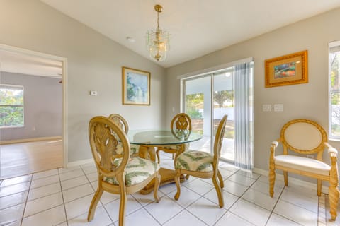 Pet-Friendly Palm Coast Home: 8 Mi to Beach! House in Palm Coast