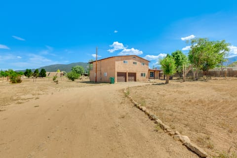 11 Mi to Skiing: Valdez Home w/ Mtn Views! House in New Mexico