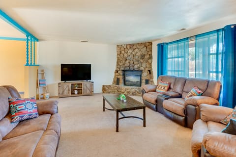 11 Mi to Skiing: Valdez Home w/ Mtn Views! House in New Mexico