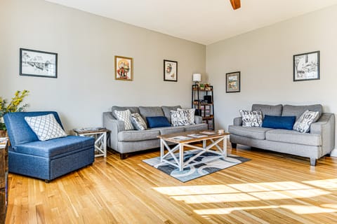 East End River Retreat: Dogs Welcome! House in Indiana