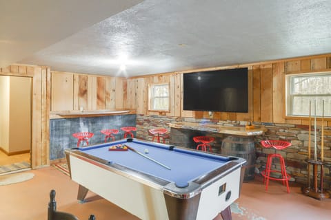 34 Mi to Ark Encounter: Kentucky Family Farmhouse House in Ohio