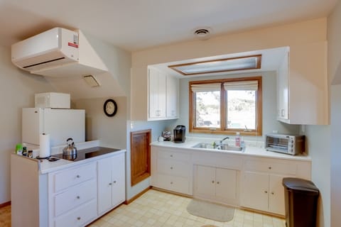 Mtn View: Cozy Couple's Retreat in Bayfield! Apartment in La Plata County