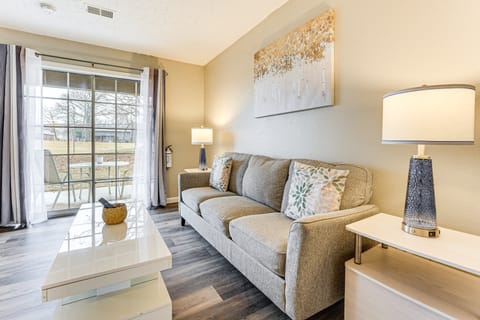Near Attractions & Shows: Branson Updated Condo Apartment in Branson