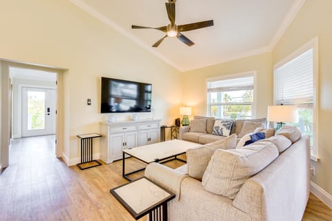 Walk to Ocean: Home w/ Pool in Holmes Beach House in Holmes Beach