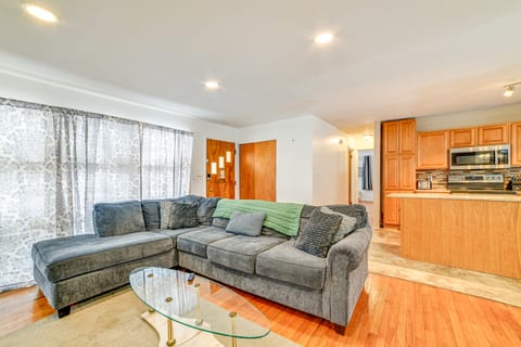 4 Mi to Dtwn: Pet-Friendly Home in Utica House in Utica