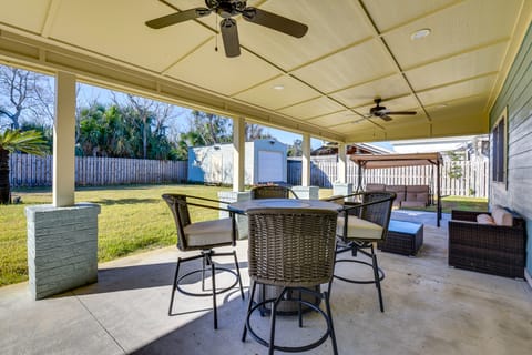 Walk to Gulf: Tranquil Home w/ Yard in PCB! House in Sunnyside