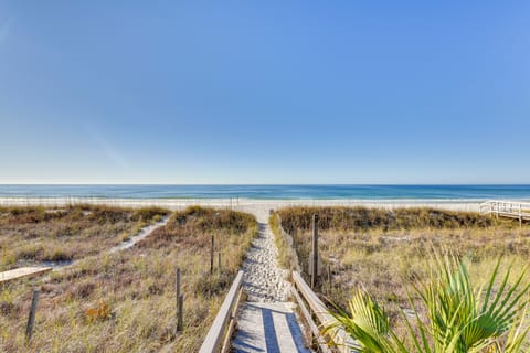 Walk to Gulf: Tranquil Home w/ Yard in PCB! House in Sunnyside