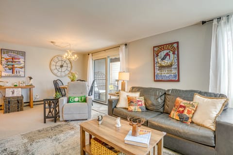 Wintergreen Resort Condo: Deck & Golf Course Views Apartment in Nelson County