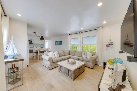 Lanai, Pool & Patios: Waterfront Home in Tavernier House in Tavernier