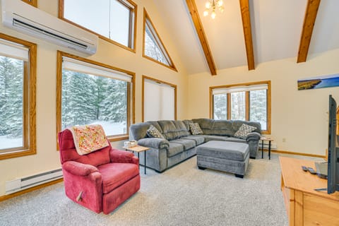 Remote & Peaceful Getaway w/ Games in Eckerman House in Michigan