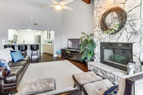 Boat, Swim & Enjoy Lake Views: Osage Beach Retreat Apartment in Lake of the Ozarks