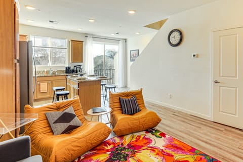 4 Mi to Dtwn: Family-Friendly Townhome in Reno Apartment in Reno