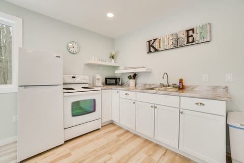 3 Mi to Lake Huron: Secluded Home in Rogers City House in Michigan