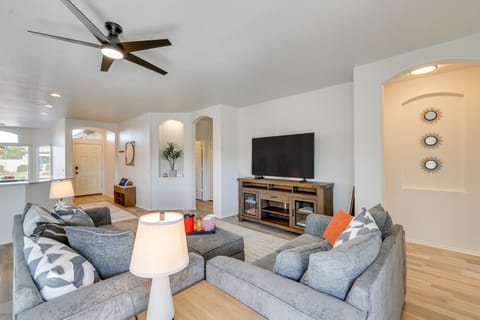 Avondale Home w/ Heated Pool & Putting Green! House in Avondale