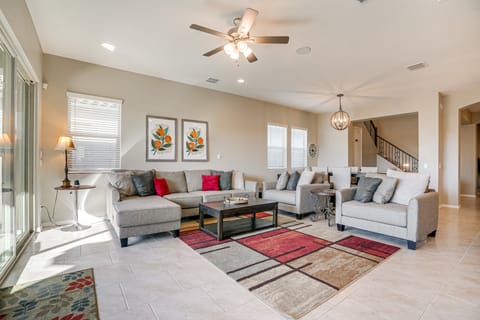 Covered Patio & Community Pool: Home in Surprise House in Surprise