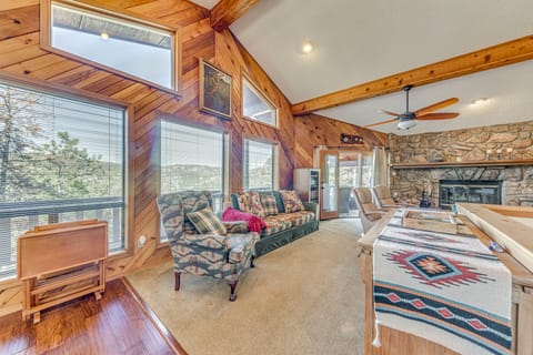 Day Trip to Ski Apache! Mtn-View Ruidoso Home House in Ruidoso