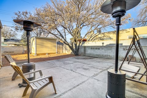 Cozy Home w/ Grill & Games in Albuquerque! House in Albuquerque