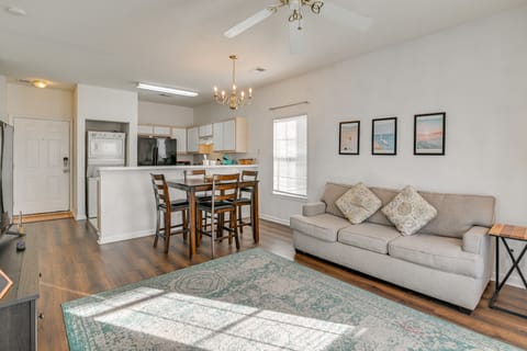 < 1 Mi to Golf: Condo w/ Balcony in Myrtle Beach! Apartment in Carolina Forest