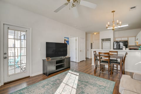 < 1 Mi to Golf: Condo w/ Balcony in Myrtle Beach! Apartment in Carolina Forest