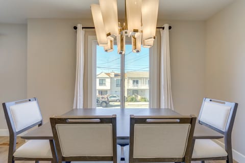 Walk to Ocean Beach: Modern Home w/ Fenced Yard House in San Francisco