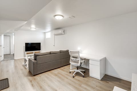 8 Mi to Dtwn: Denver Haven w/ Patio & Yard! Apartment in Thornton